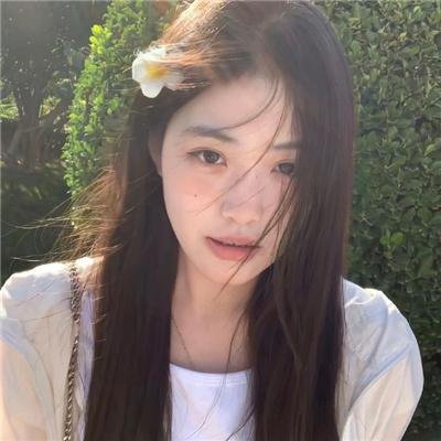 漂亮男孩直播中